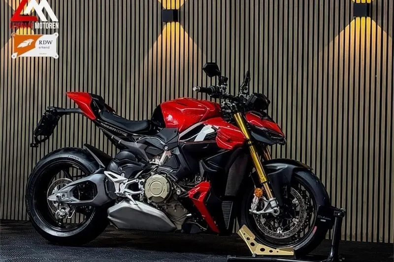 Ducati Streetfighter V4S (2026)