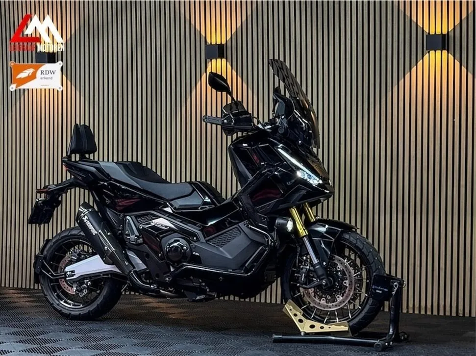 Honda X-ADV (2025) — foto 1