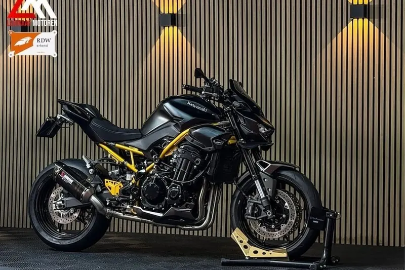 Kawasaki Z 900 (2025)