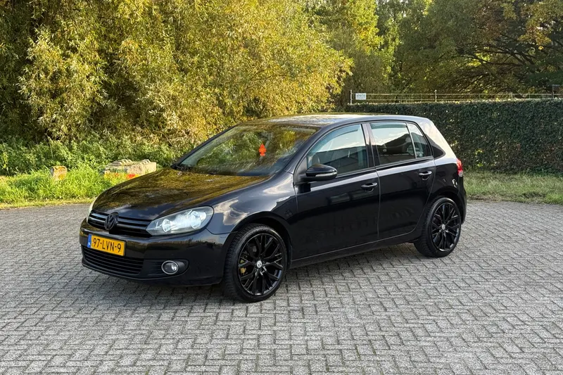 Volkswagen Golf (2010)