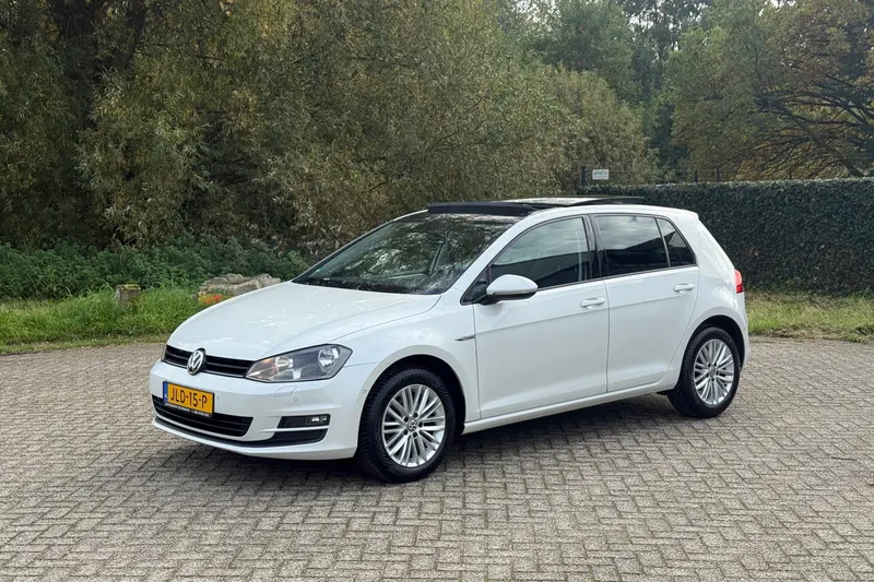 Volkswagen Golf (2014)