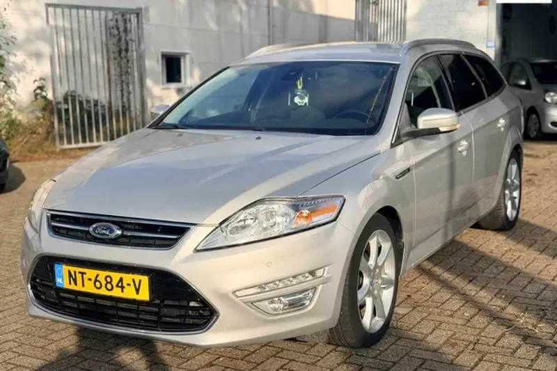 Ford Mondeo (2013)