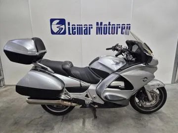 Honda ST 1300 Pan European (2008) — foto 1