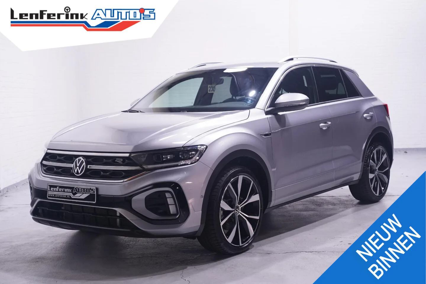 Volkswagen T-Roc (2025) — foto 1