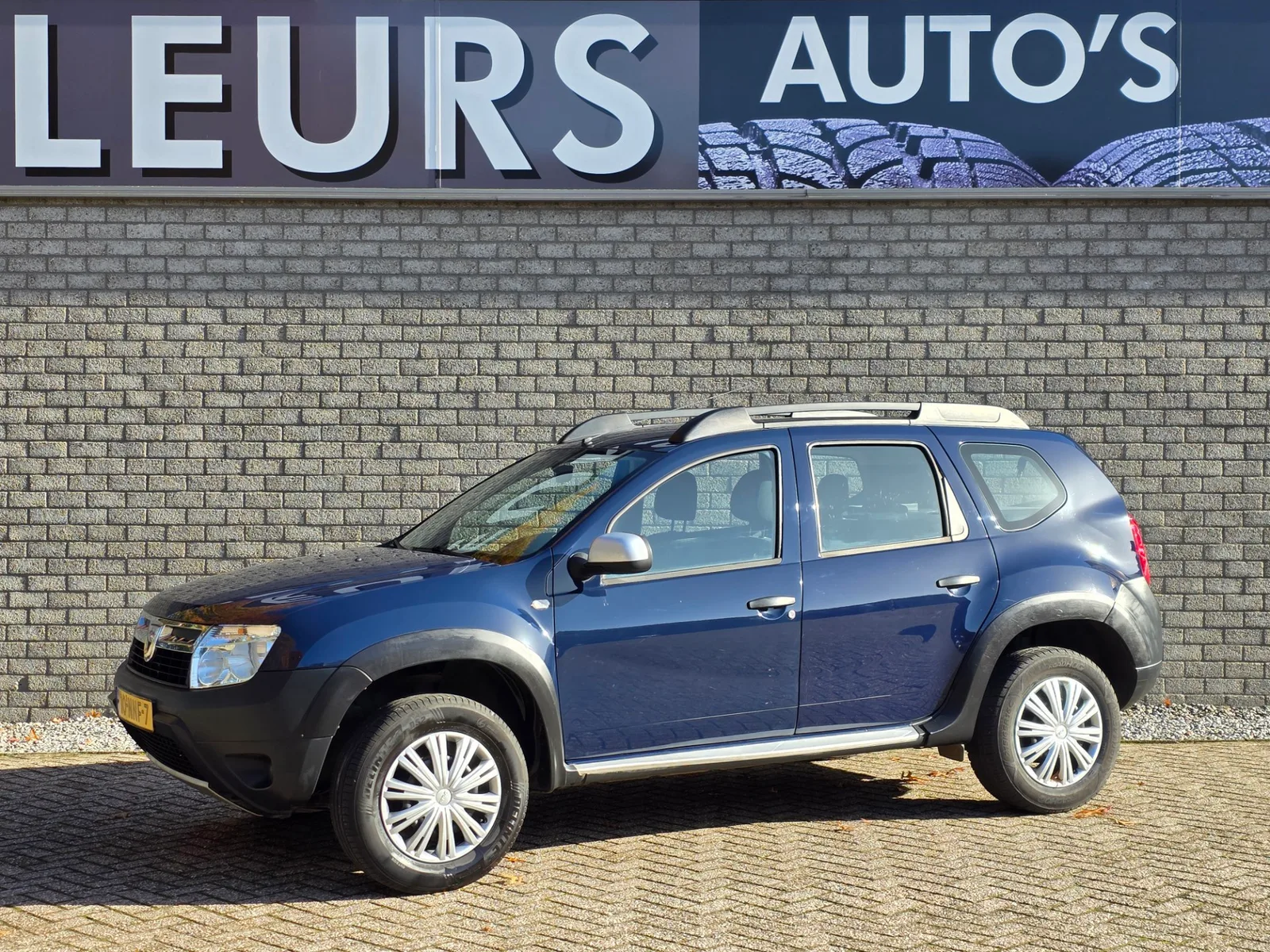 Dacia Duster (2010) — foto 1