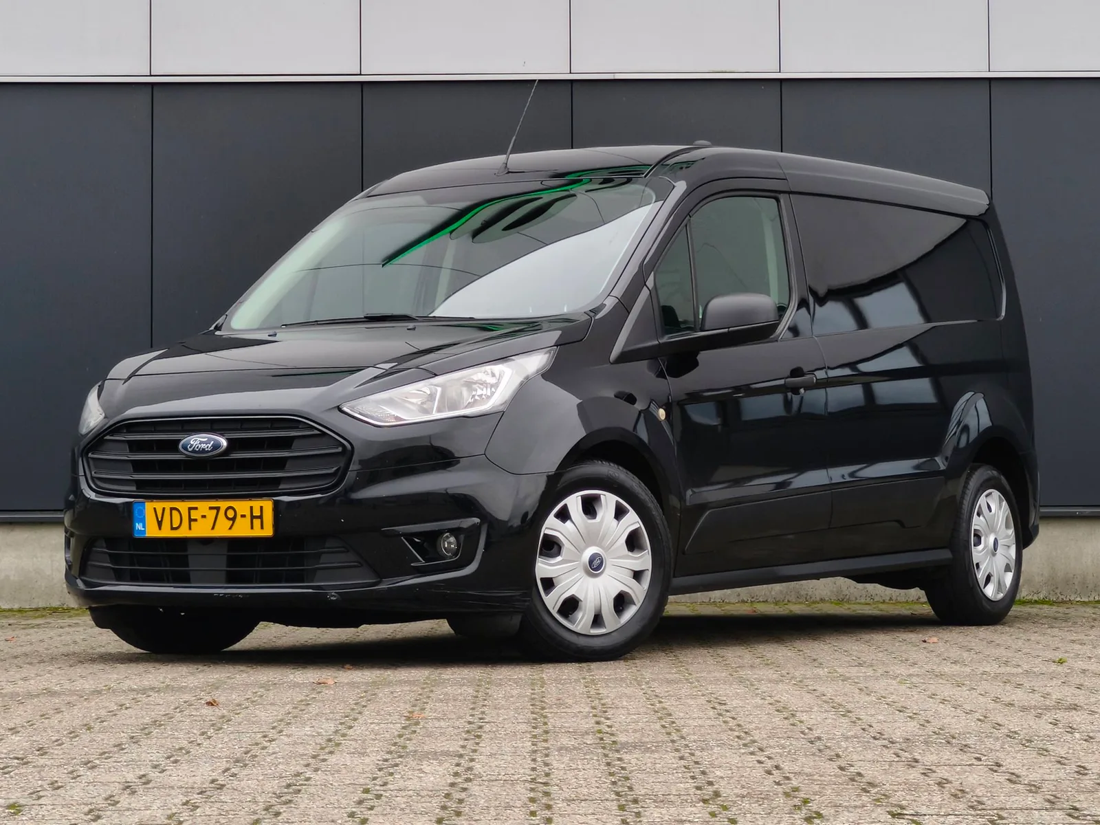 Ford Transit Connect (2019) — foto 1