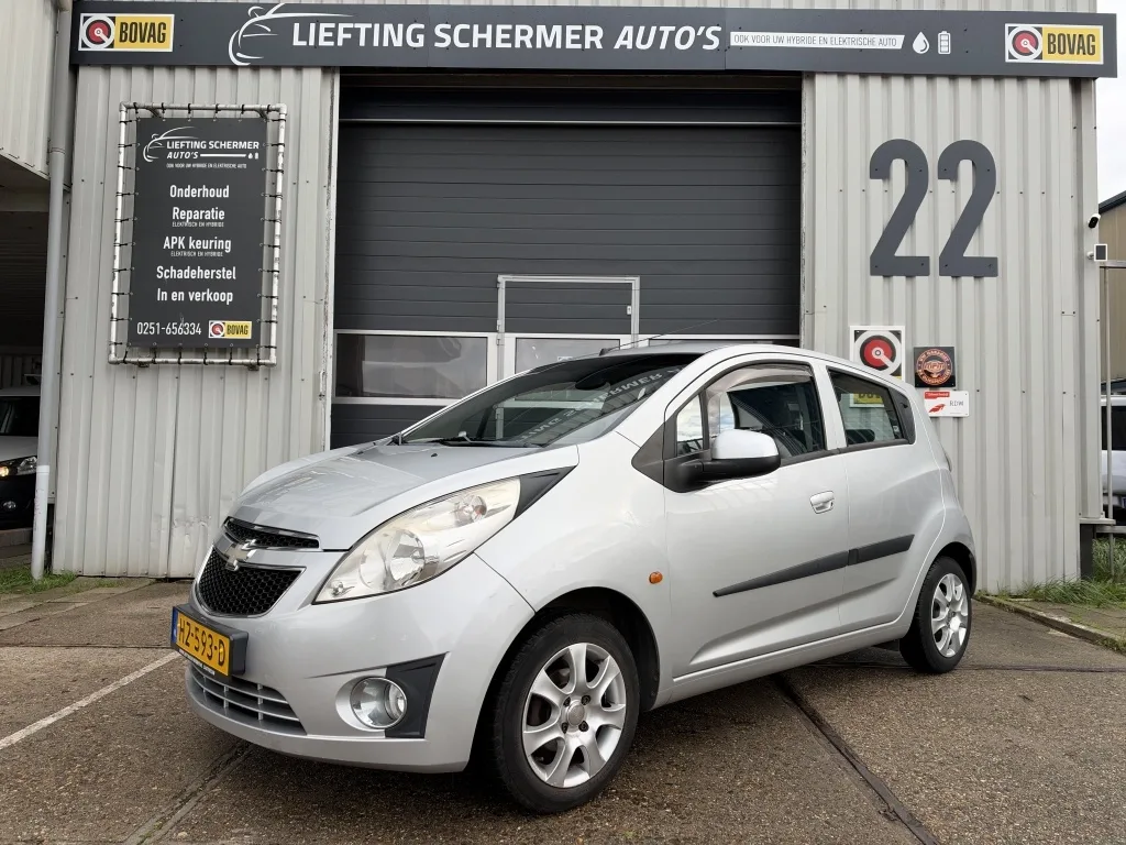 Chevrolet Spark (2011) — foto 1