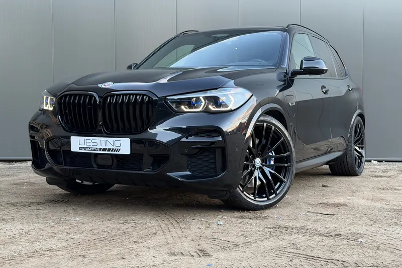 BMW X5 (2022)