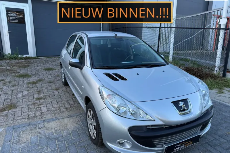 Peugeot 206 (2011)