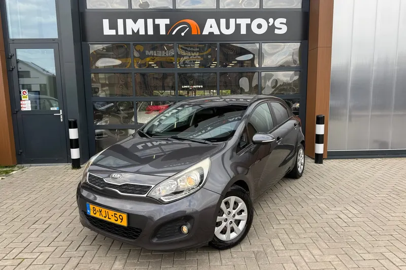 Kia Rio (2013)