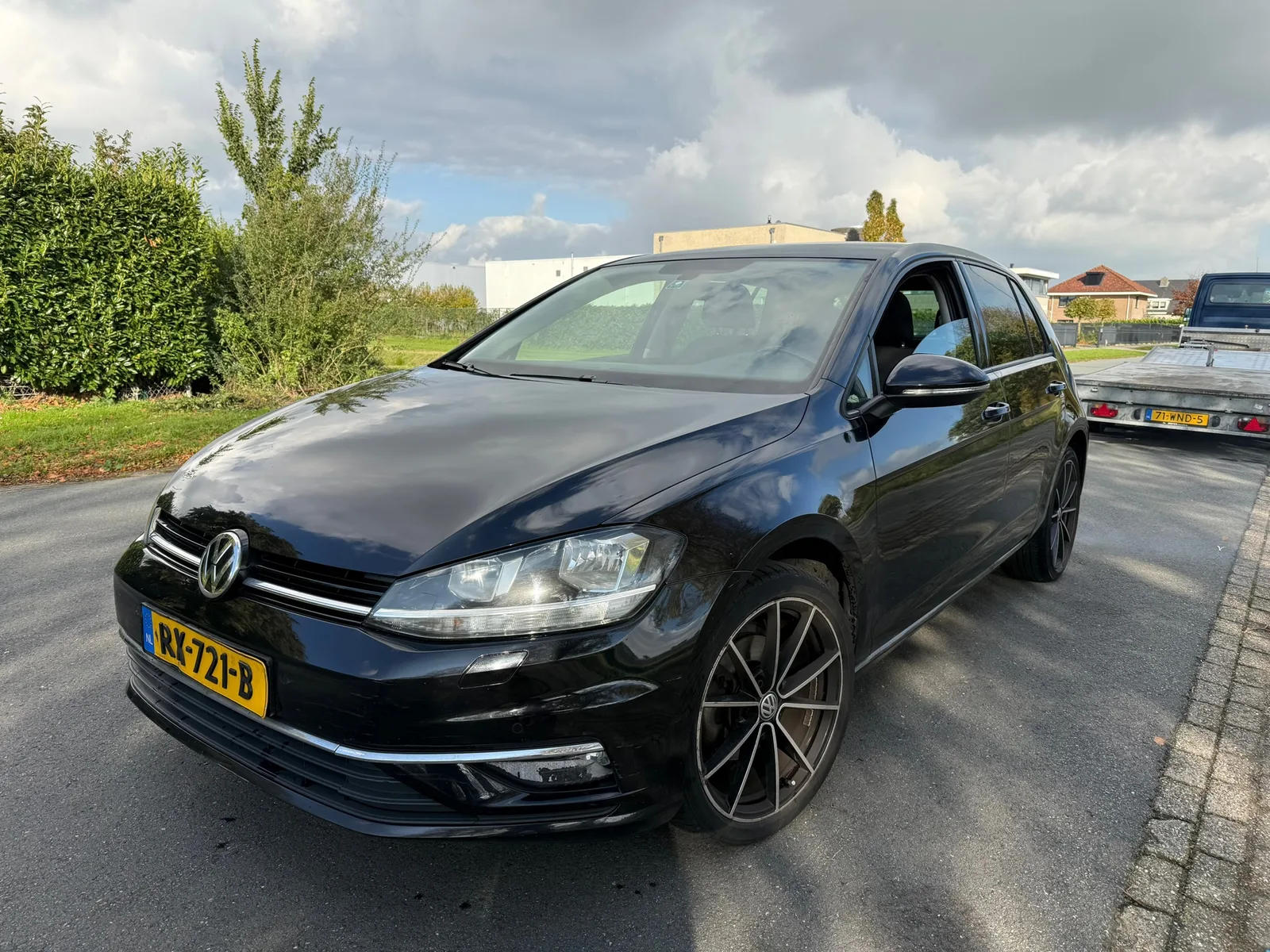 Volkswagen Golf (2017) — foto 1