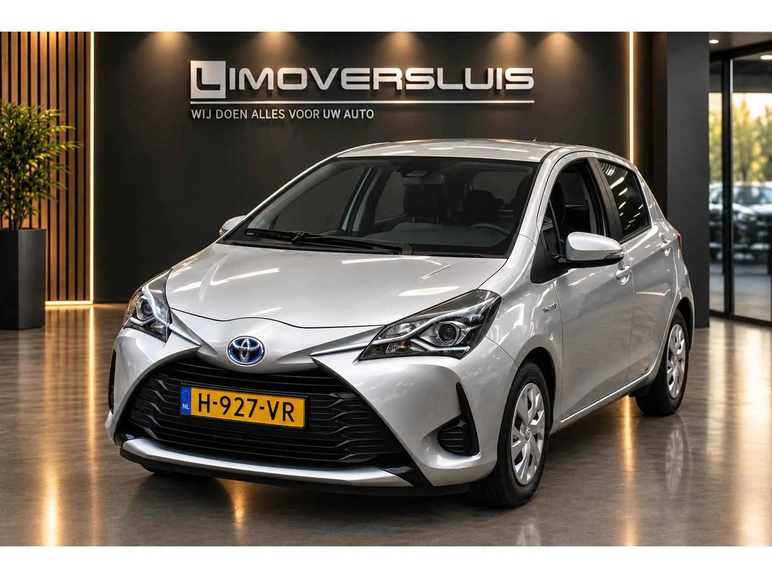 Toyota Yaris (2020) — foto 1