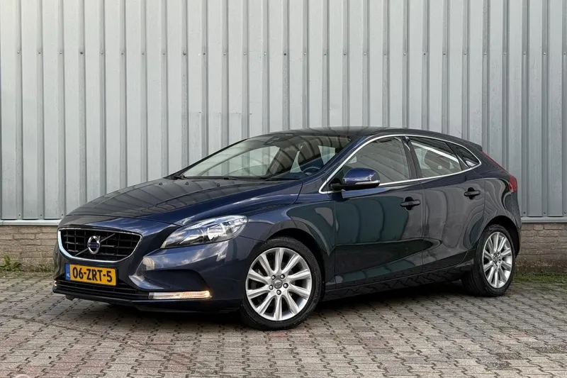 Volvo V40 (2013)