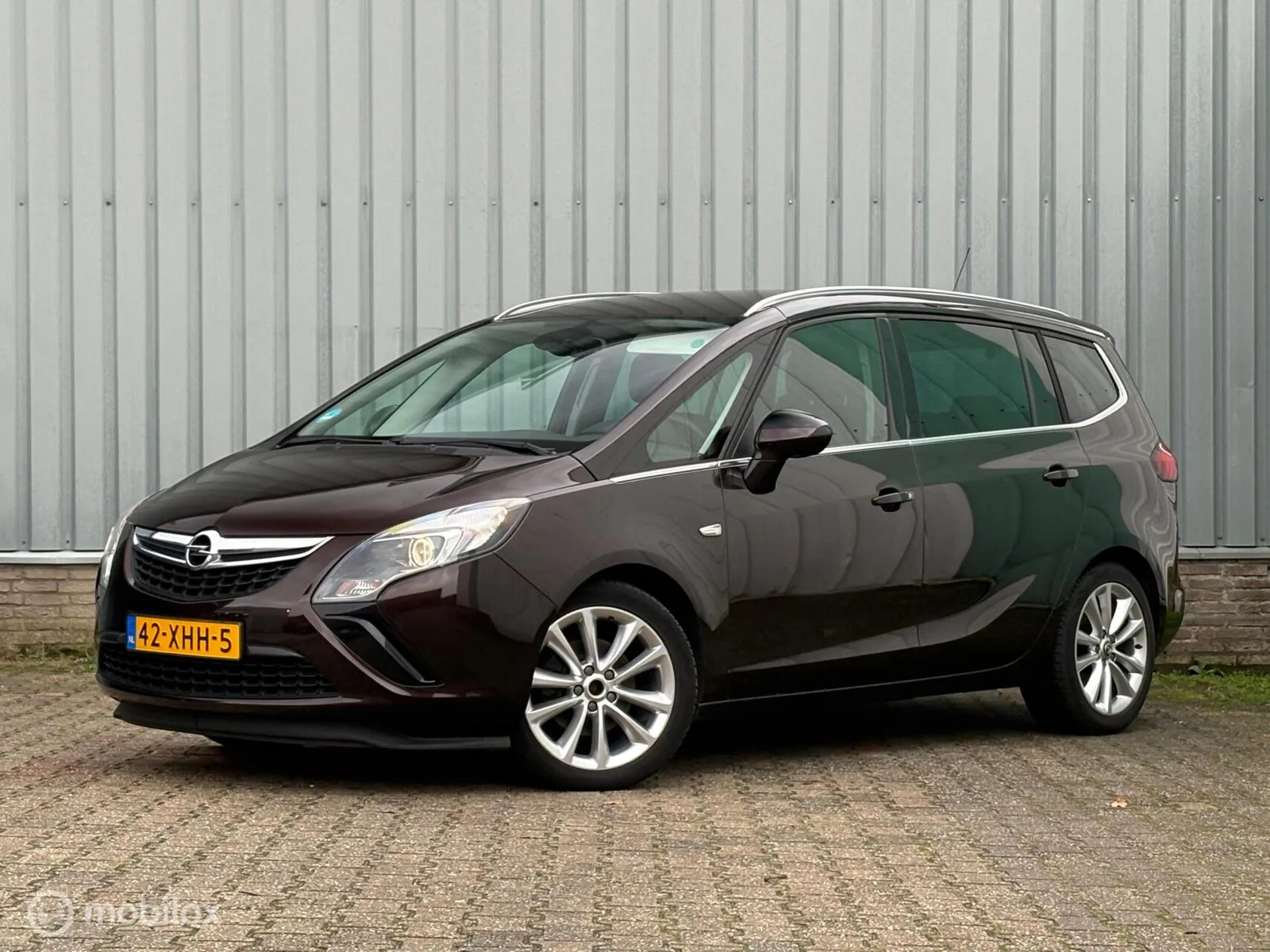 Opel Zafira (2012) — foto 1