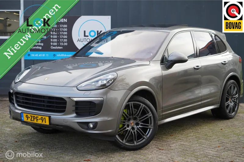 Porsche Cayenne (2015)
