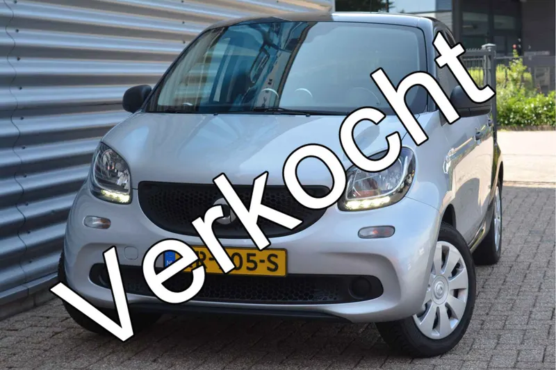 Smart ForFour (2016)