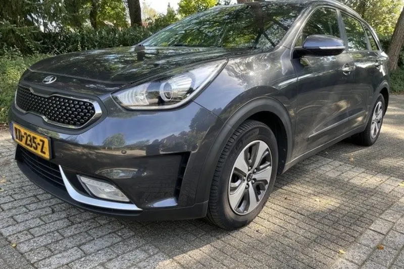 Kia Niro (2016)