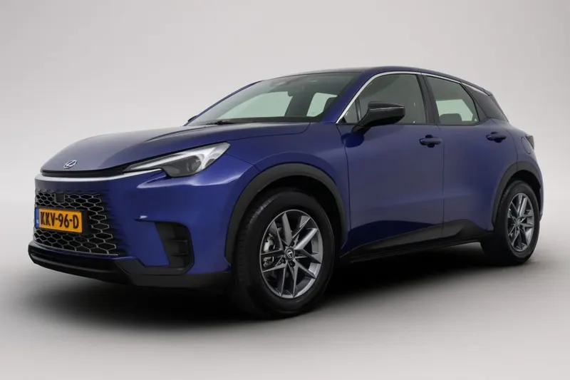 Lexus LBX (2026)