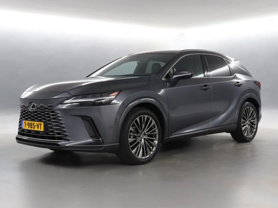 Lexus RX (2023) — foto 1