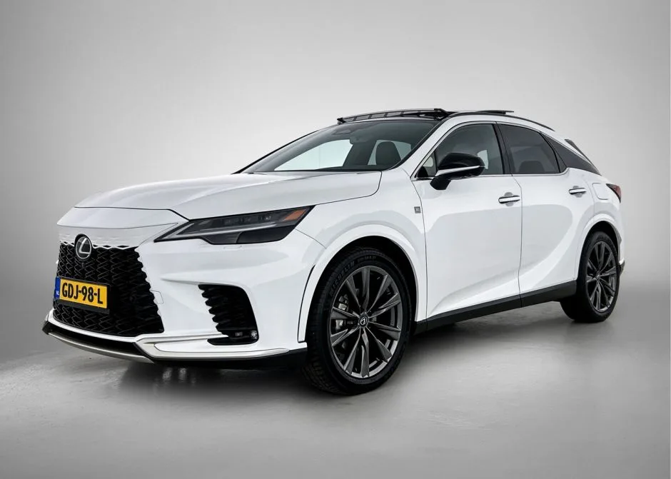 Lexus RX (2024) — foto 1