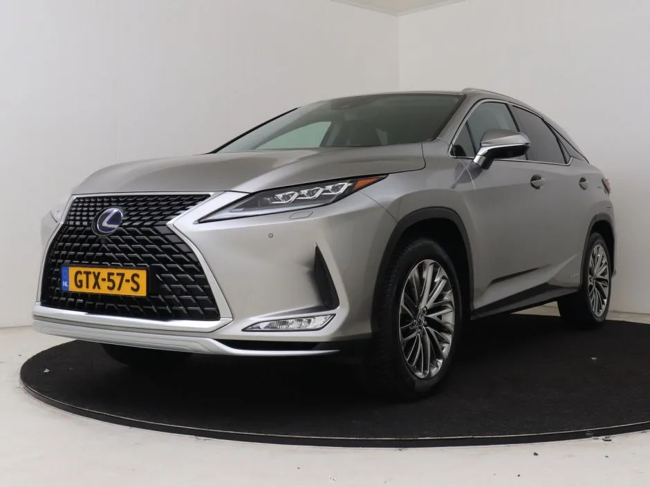 Lexus RX (2022) — foto 1