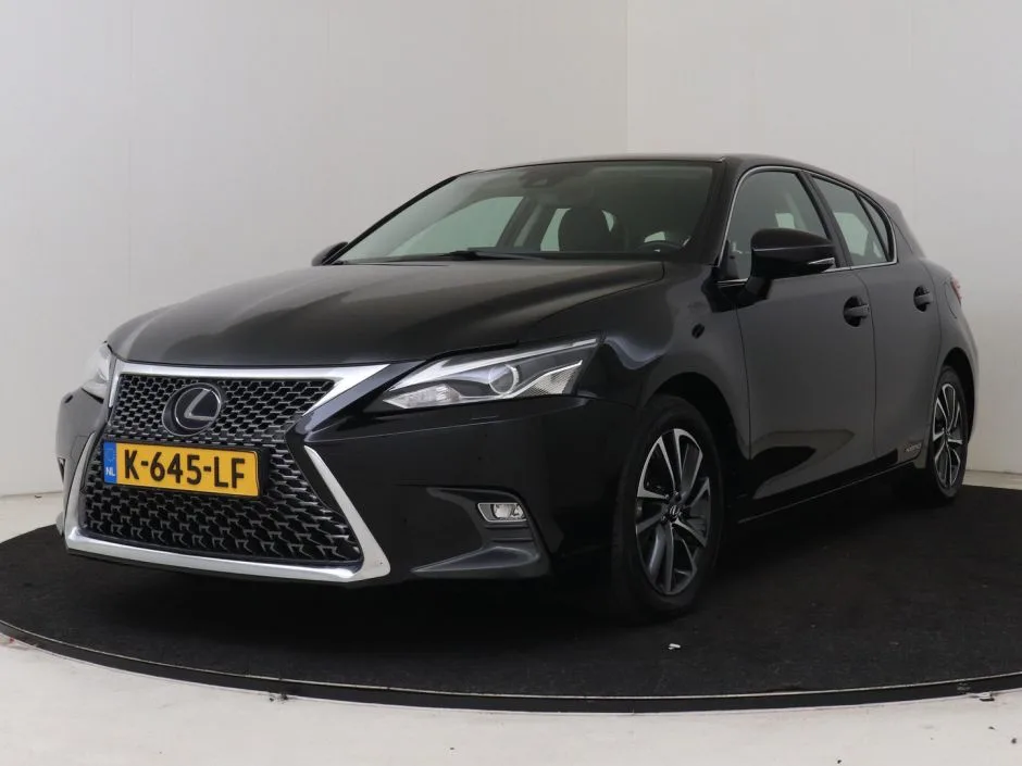 Lexus CT (2020) — foto 1
