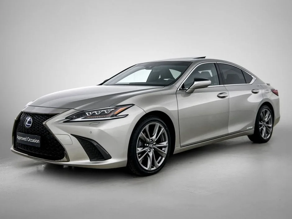 Lexus ES (2020) — foto 1
