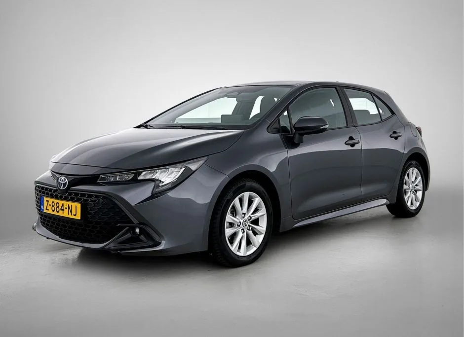 Toyota Corolla (2024) — foto 1