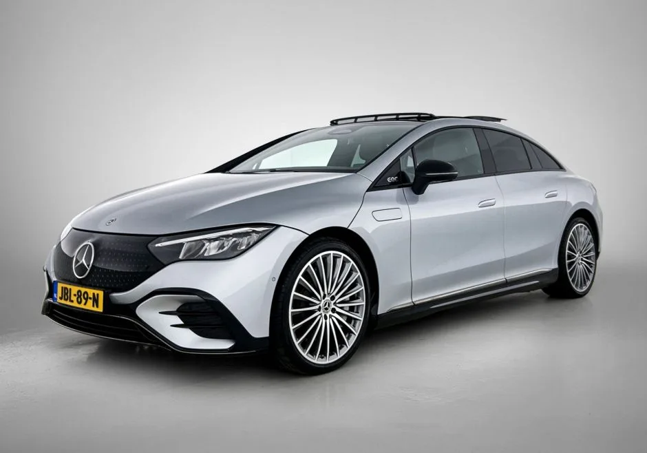 Mercedes-Benz EQE (2025) — foto 1