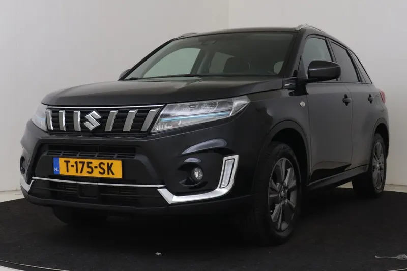 Suzuki Vitara (2023)
