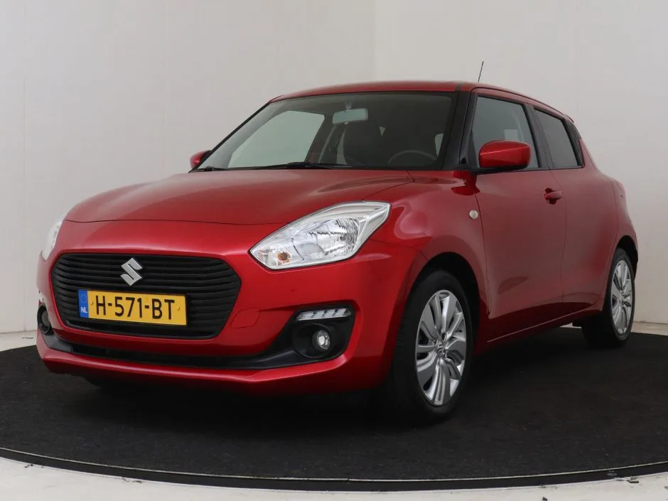 Suzuki Swift (2020) — foto 1