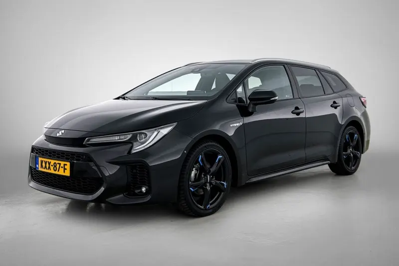 Suzuki Swace (2021)