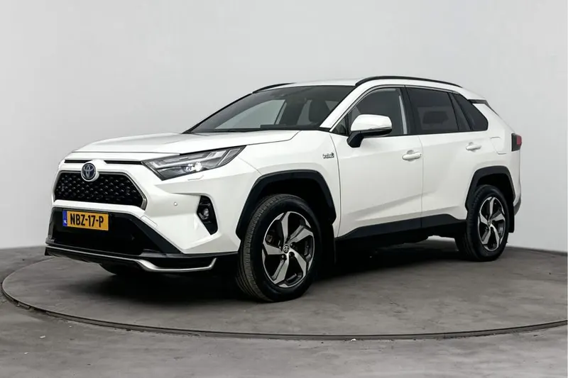 Toyota RAV4 (2022)
