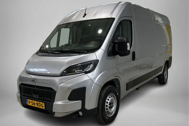 Toyota ProAce Max (2026)