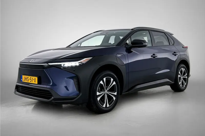 Toyota bZ4X (2025)