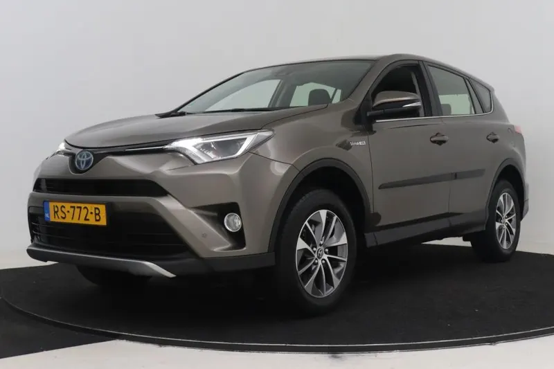 Toyota RAV4 (2018)