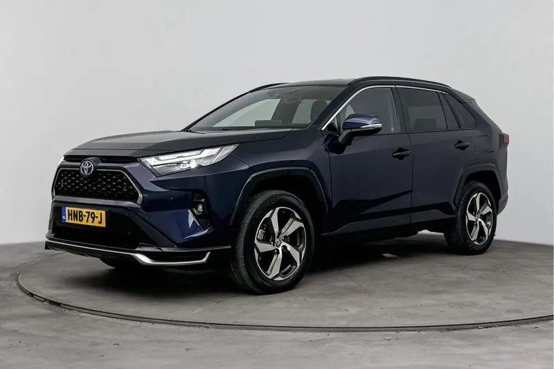 Toyota RAV4 (2025)