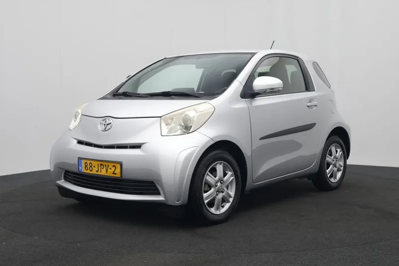 Toyota iQ (2009)