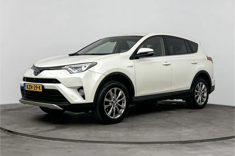 Toyota RAV4 (2016)