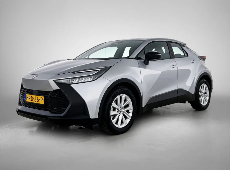 Toyota C-HR (2025) — foto 1