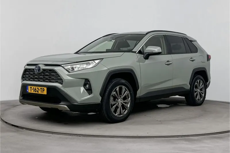 Toyota RAV4 (2024)