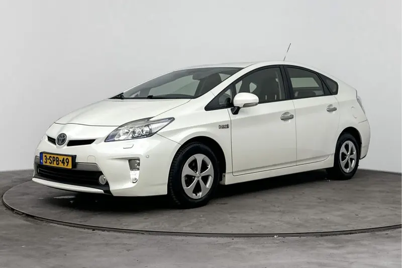 Toyota Prius (2013)