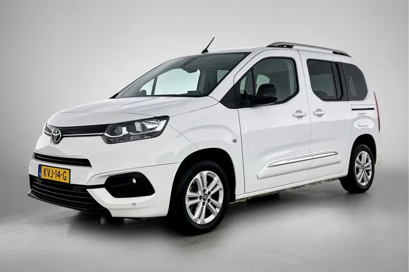 Toyota ProAce City Verso (2022)