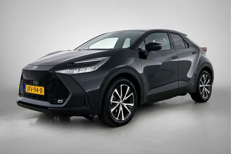 Toyota C-HR (2025)