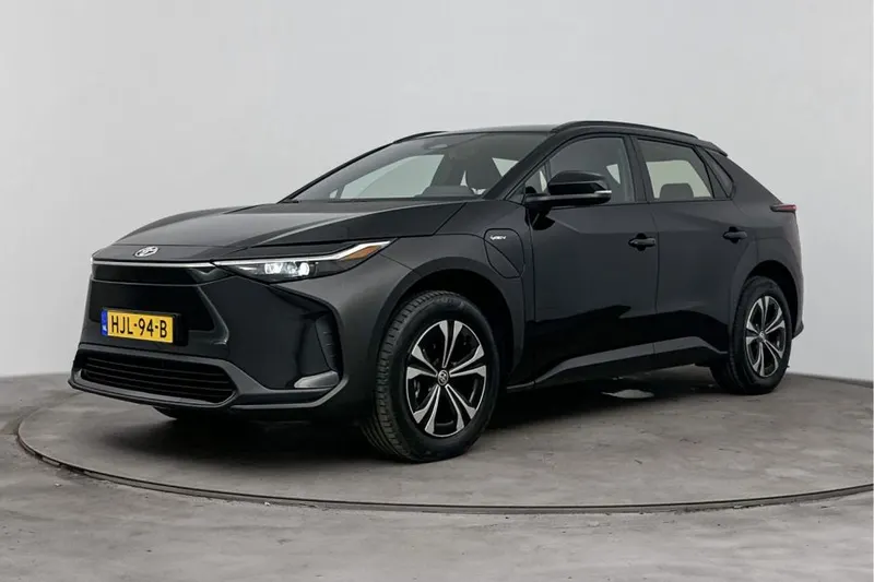 Toyota bZ4X (2025)