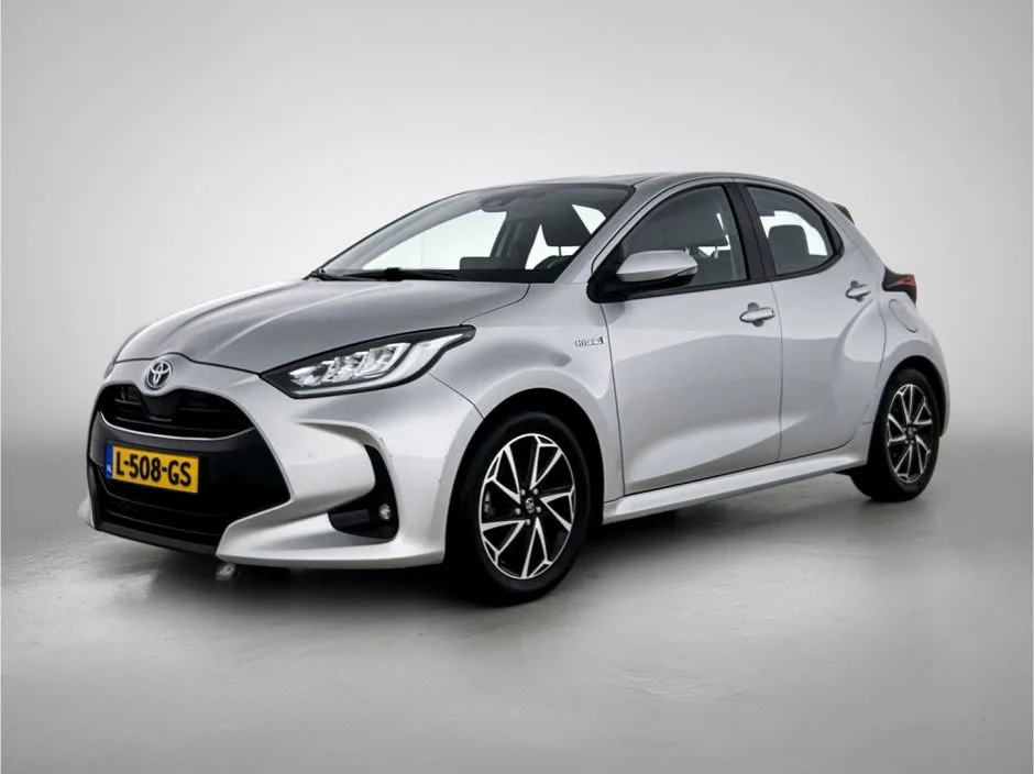 Toyota Yaris (2021) — foto 1