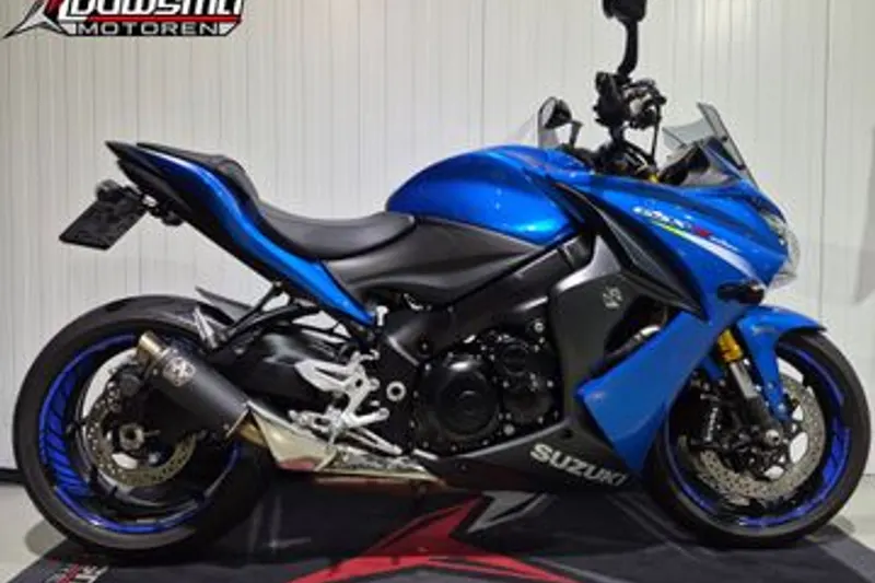 Suzuki GSX-S1000 (2015)