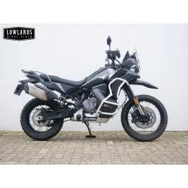 CFMoto 800 MT-X (2025) — foto 1