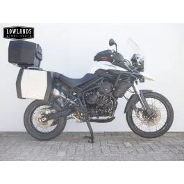 Triumph Tiger 800 (2014) — foto 1