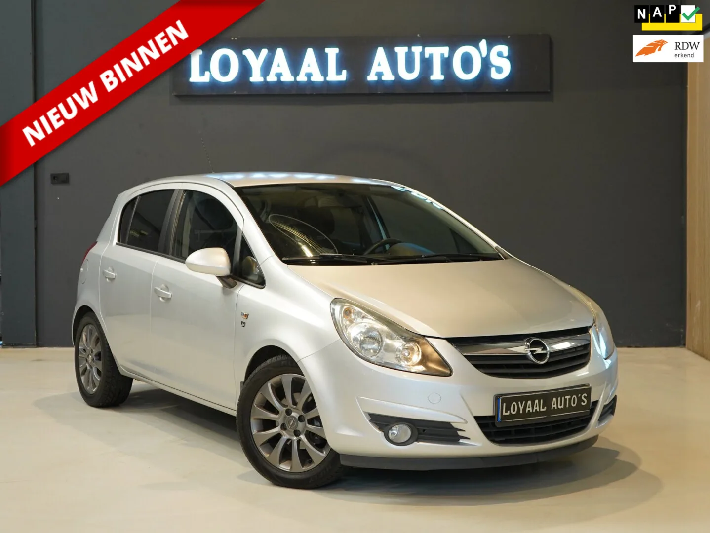Opel Corsa (2010) — foto 1